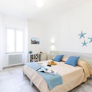 Camera con letto king size